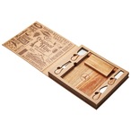 St. Andrews Magnetic Cheeseboard and Knife Set