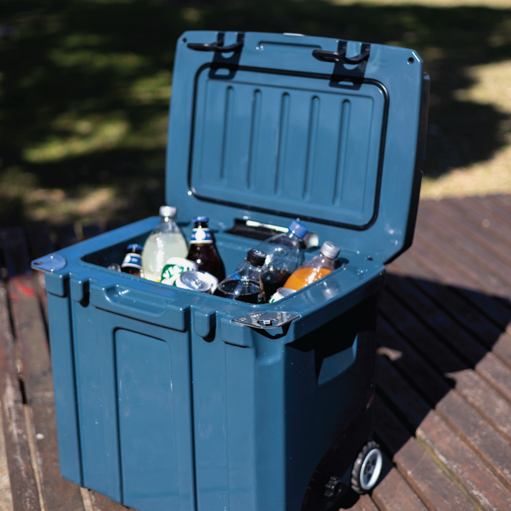 31L Cooler Box with Wheels