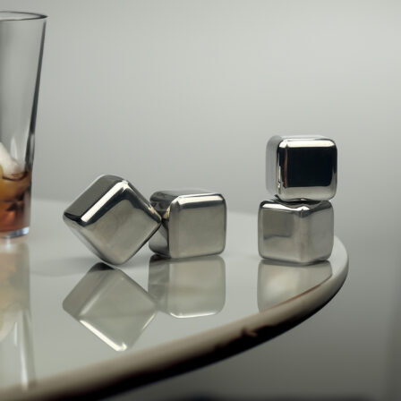 Mate Whiskey Ice Cube Set