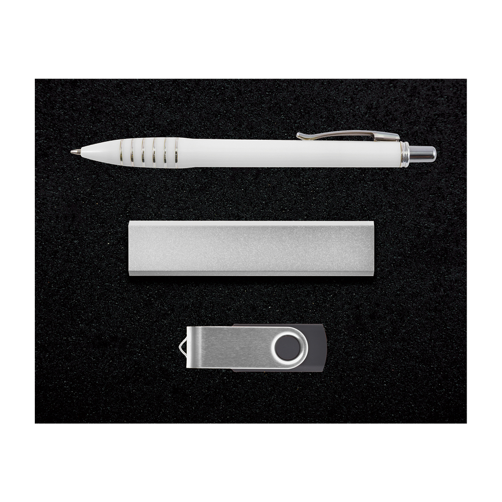 Superior Gift Set - Titan Pen, Velocity Power Bank, Swivel Flash Drive